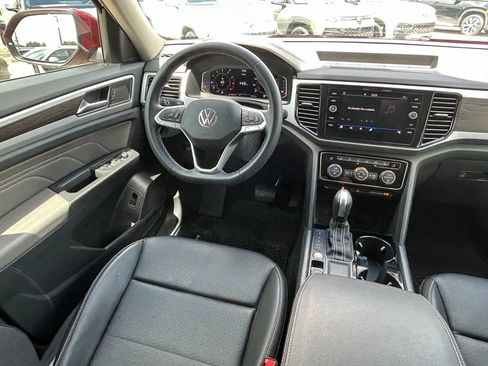 Certified 2023 Volkswagen Atlas SE FWD image 9