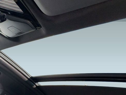 Used 2019 BMW X5 xDrive40i w/ Convenience Package image 16