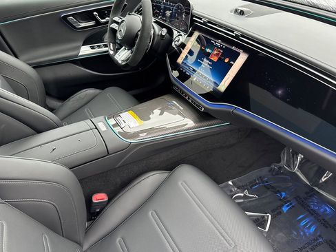 New 2026 Mercedes-Benz E 53 AMG 4MATIC Sedan image 11