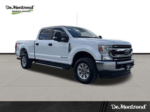 Used 2020 Ford F250 XL w/ STX Appearance Package image 3