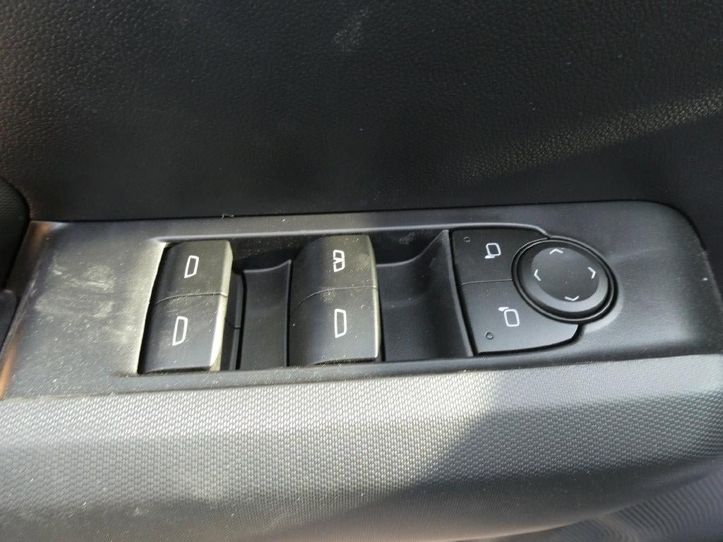 New 2026 Chevrolet Colorado Trail Boss AWD/4WD image 17
