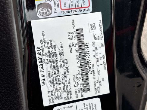 Used 2009 Ford Mustang Shelby GT500 RWD image 26