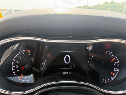 Used 2021 Jeep Grand Cherokee Laredo RWD image 15