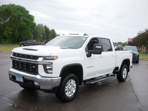 Used 2020 Chevrolet Silverado 3500 LT w/ All Star Edition AWD/4WD image 3