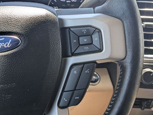 Used 2017 Ford F350 Lariat w/ Lariat Ultimate Package AWD/4WD image 19
