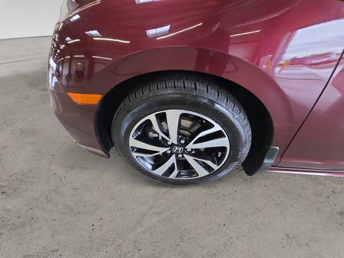 Used 2019 Honda Odyssey Elite image 13