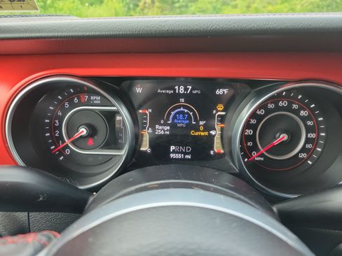 Used 2020 Jeep Gladiator Mojave AWD/4WD image 22