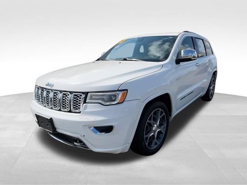 Used 2019 Jeep Grand Cherokee Overland AWD/4WD image 4