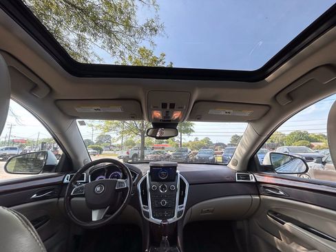 Used 2012 Cadillac SRX Luxury FWD image 17
