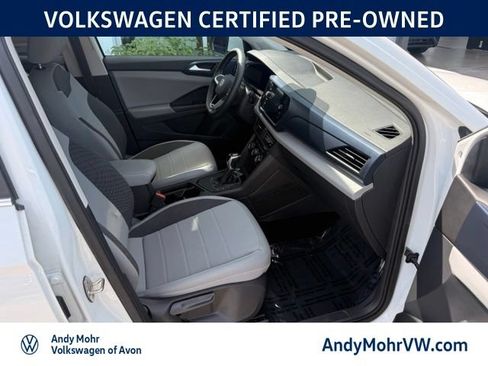 Used 2023 Volkswagen Taos SE w/ Black Wheel Package FWD image 16