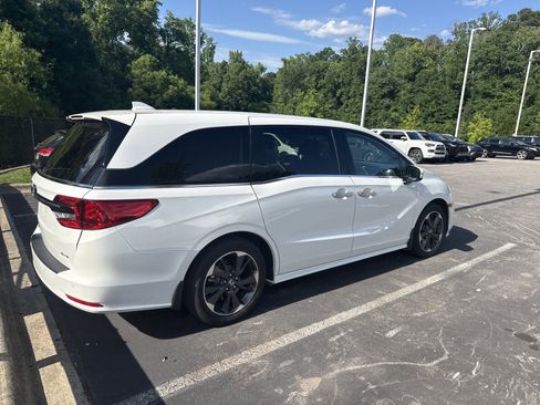Used 2022 Honda Odyssey Elite image 6