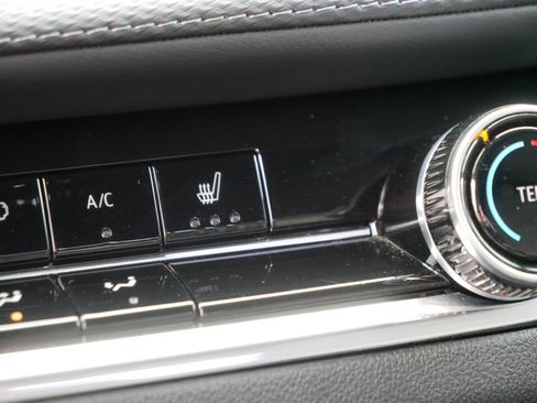 Used 2025 Chevrolet Equinox LT image 31