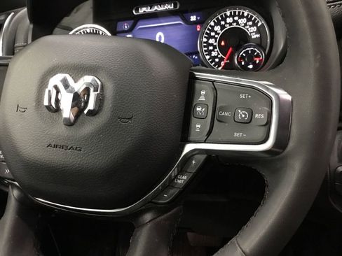 Used 2025 RAM 1500 Laramie image 40