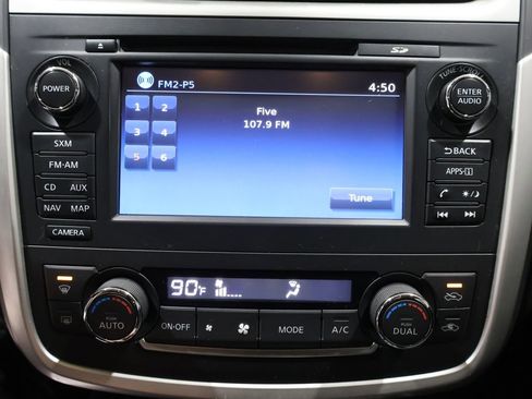 Used 2017 Nissan Altima 2.5 SL w/ 2.5 Technology Package image 29