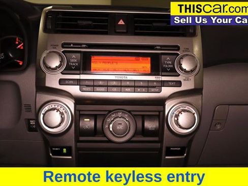 Used 2013 Toyota 4Runner SR5 w/ Convenience Pkg image 14