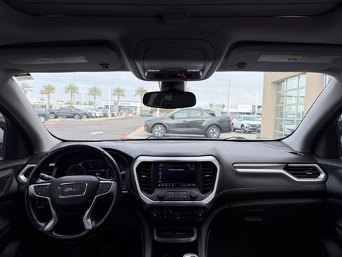 Used 2020 GMC Acadia SLT w/ Premium Package image 20