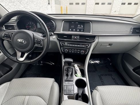Used 2018 Kia Optima EX w/ Premium Package image 12