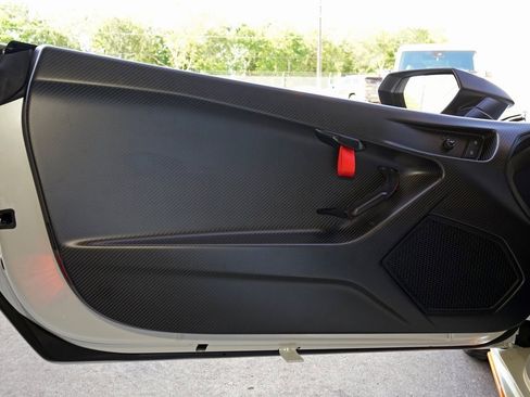 Used 2022 Lamborghini Huracan STO image 26