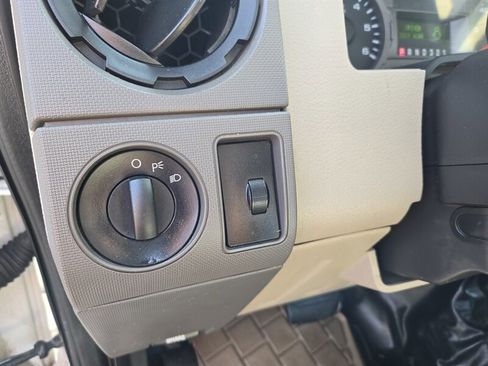 Used 2008 Ford F350 XL image 12