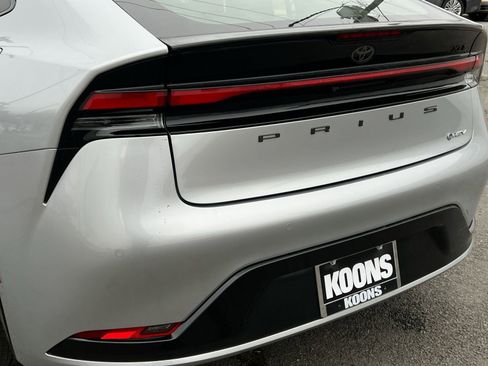 New 2026 Toyota Prius XLE image 27