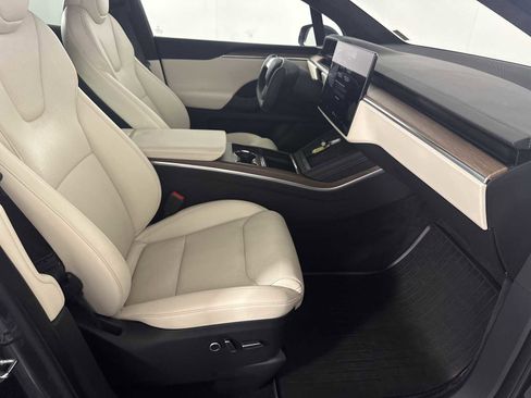 Used 2022 Tesla Model X AWD/4WD image 19