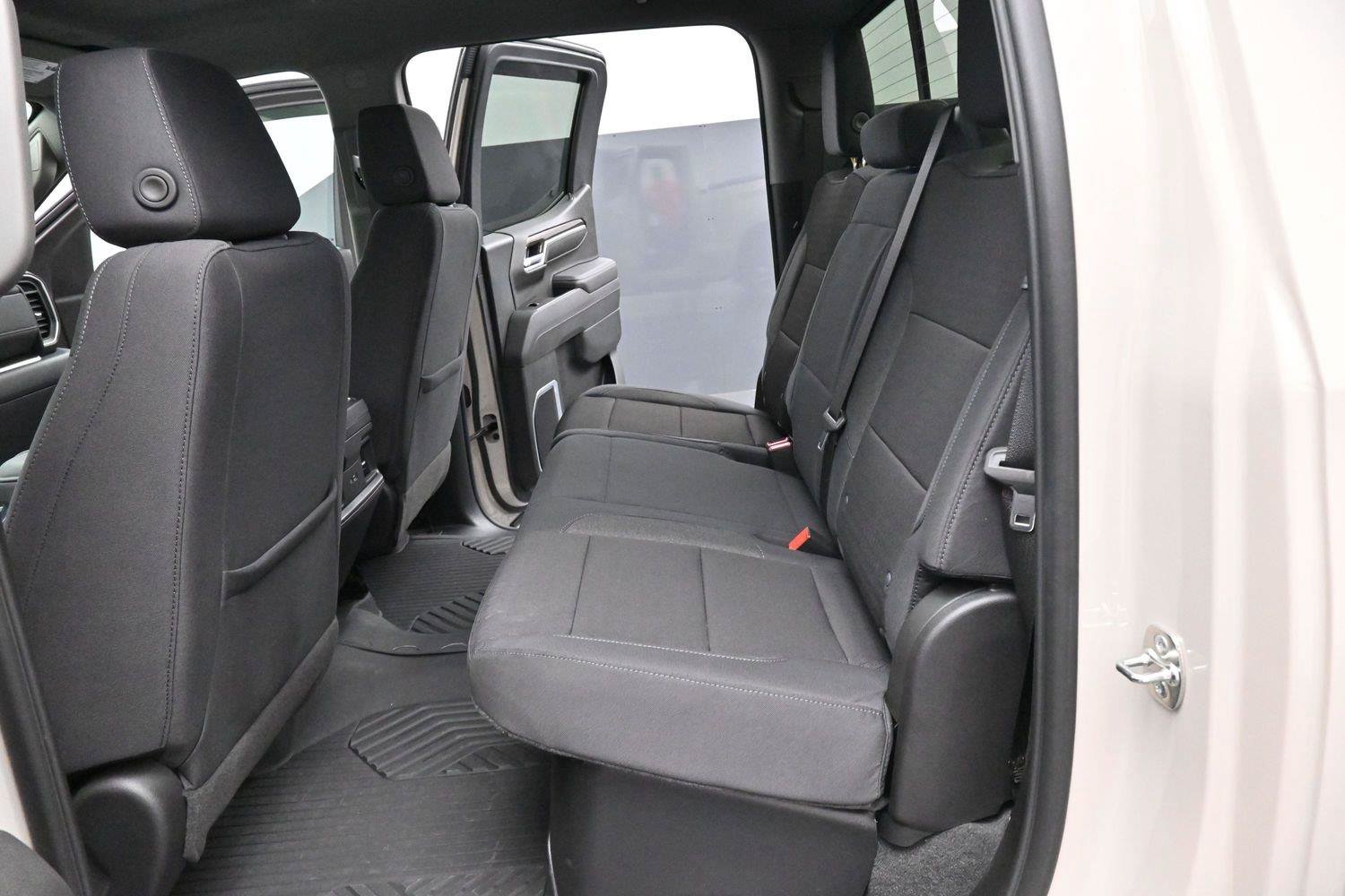 Used 2026 Chevrolet Silverado 1500 RST AWD/4WD image 29