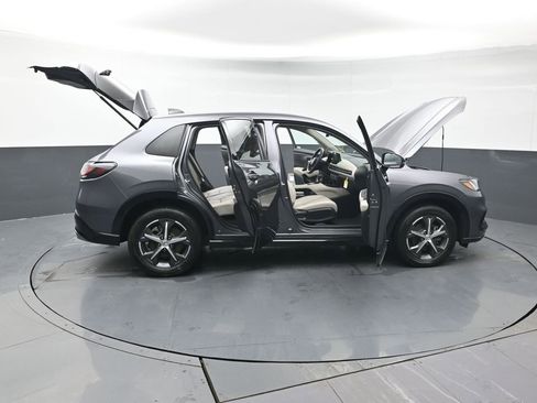Certified 2023 Honda HR-V EX-L image 51