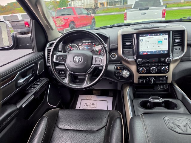 Used 2022 RAM 1500 Laramie AWD/4WD image 14