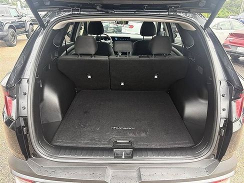 Used 2025 Hyundai Tucson SEL FWD image 10