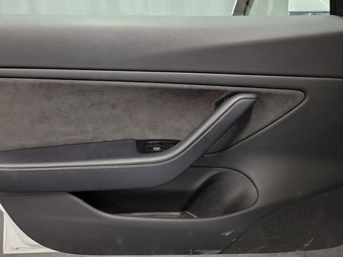 Used 2018 Tesla Model 3 Long Range image 25