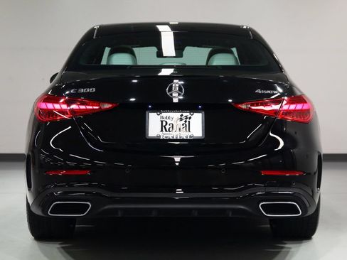 Used 2024 Mercedes-Benz C 300 4MATIC Sedan image 3