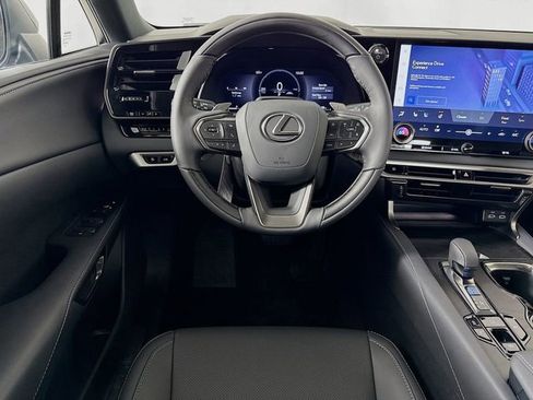 New 2026 Lexus RX 350h AWD/4WD image 19