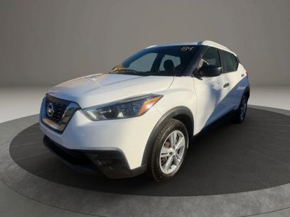 Used 2019 Nissan Kicks S
