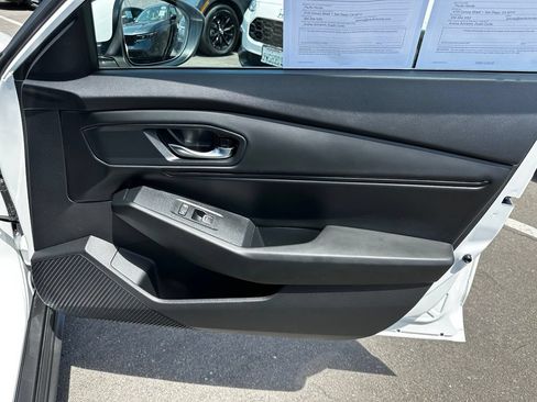 Used 2023 Honda Accord EX image 14