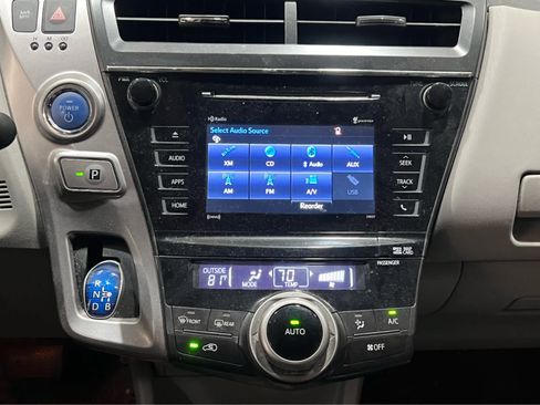 Used 2016 Toyota Prius V Three FWD image 15