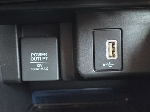 Used 2019 Honda Accord LX image 9