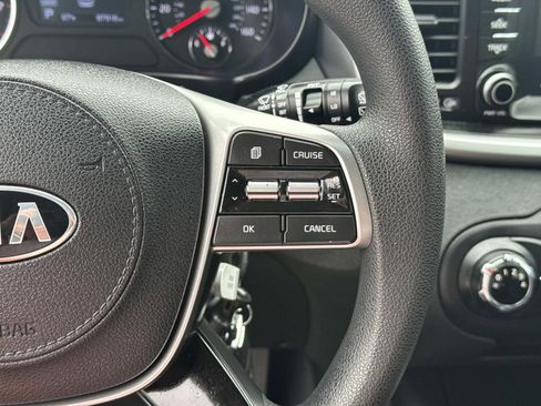 Used 2019 Kia Sorento AWD image 23