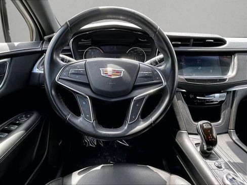 Used 2020 Cadillac XT5 Luxury image 7