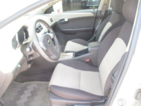 Used 2011 Chevrolet Malibu LS FWD image 26