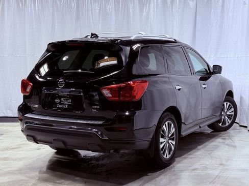Certified 2020 Nissan Pathfinder SL w/ Cargo Package image 6