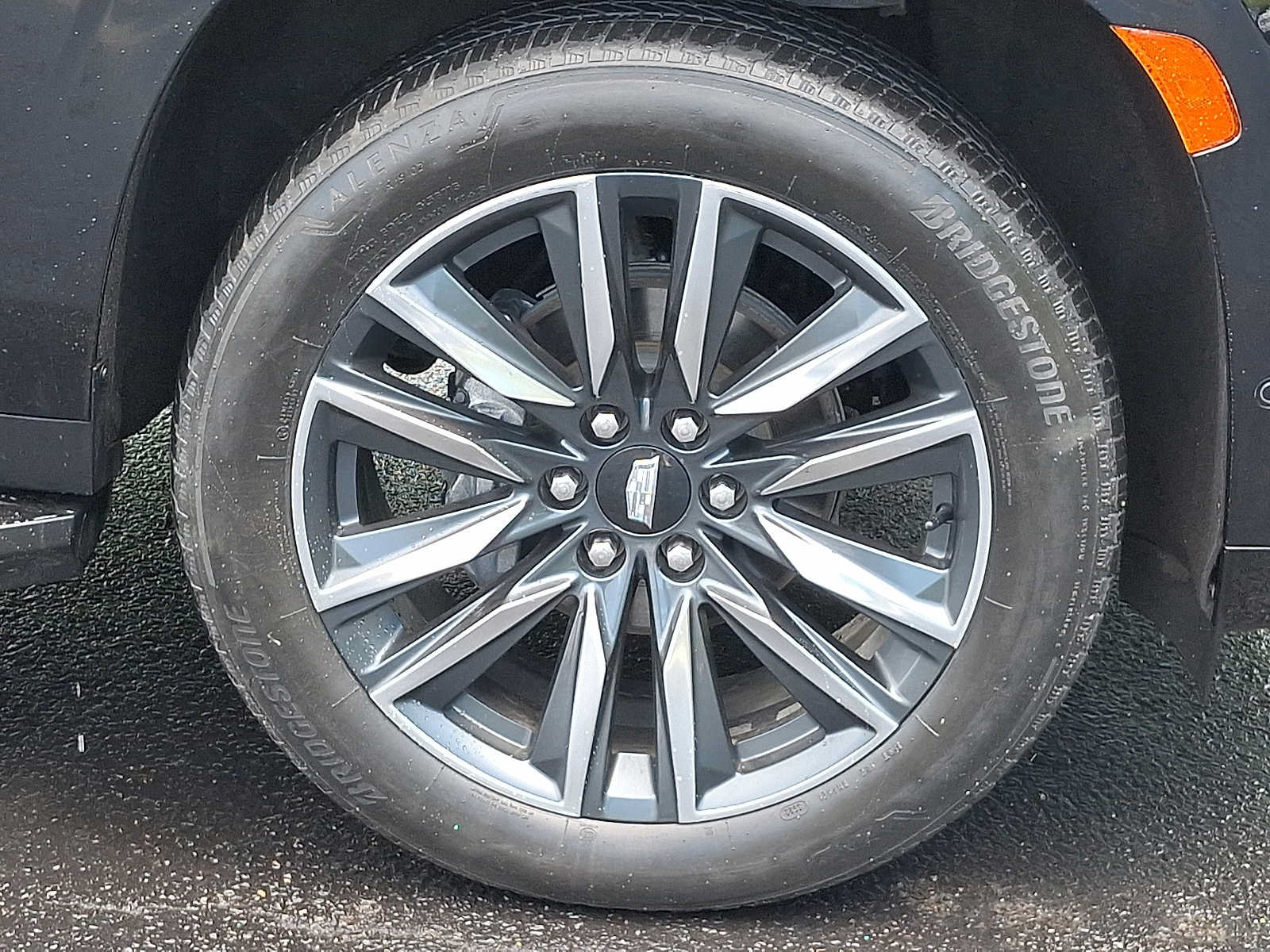 Used 2023 Cadillac Escalade Sport AWD/4WD image 9