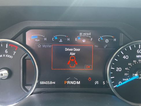 Used 2020 Ford Expedition Max XLT w/ Equipment Group 202A AWD/4WD image 30