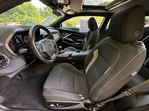 Used 2023 Chevrolet Camaro LT w/ RS Package RWD image 9