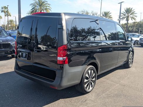 Certified 2023 Mercedes-Benz Metris Passenger image 15