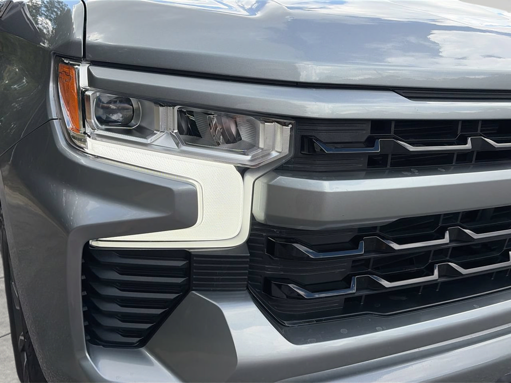 Used 2023 Chevrolet Silverado 1500 RST w/ Z71 Off-Road Package AWD/4WD image 7