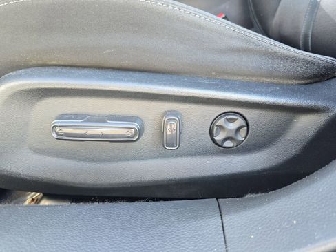 Used 2019 Honda Accord EX image 16