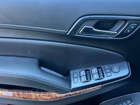 Used 2020 Chevrolet Tahoe Premier image 13