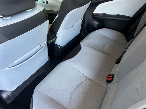 Certified 2020 Toyota Prius LE w/ Carpet Mat Package image 15