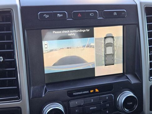 Used 2019 Ford F150 Lariat w/ Equipment Group 502A Luxury image 25