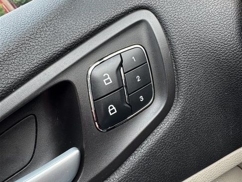Used 2013 Ford Escape SEL AWD/4WD image 25